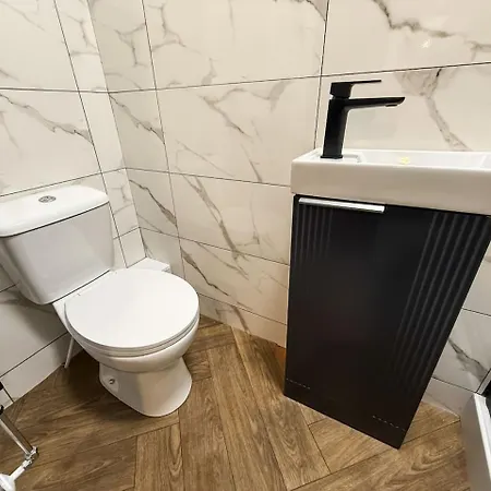 Stanley House - By Ml Short Сasa de vacaciones *