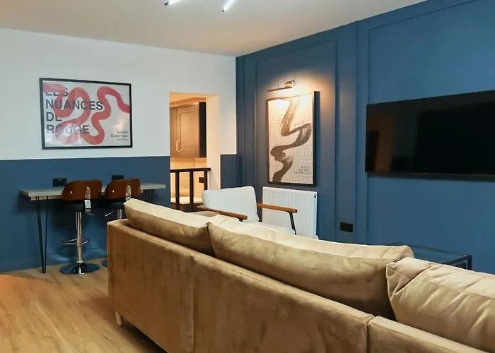 Stanley House - By Ml Short